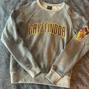 Gryffindor sweatshirt